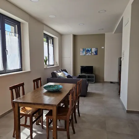 アパート Concordia オルタ・サン・ジューリオ